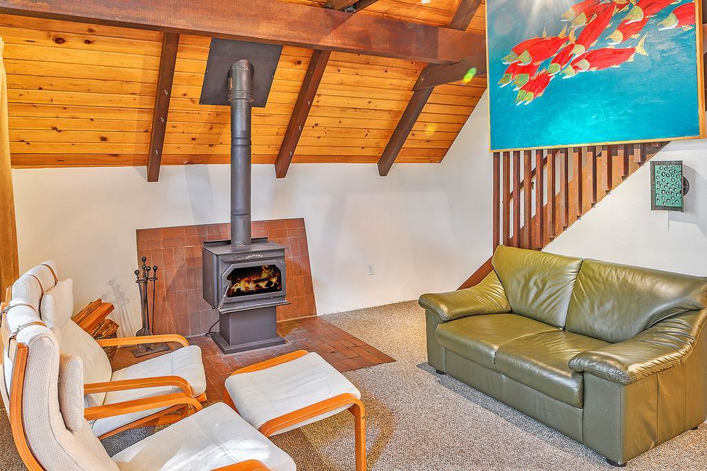Four Stone Lodge Greenwater Zewnętrze zdjęcie